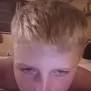 Meet your Posher, Carl